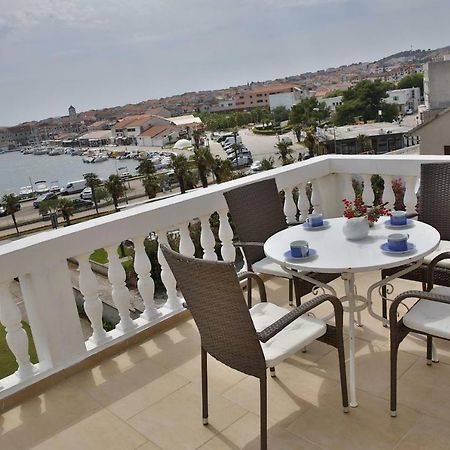 Apartment And Rooms Villa Kolonada Vodice Zewnętrze zdjęcie